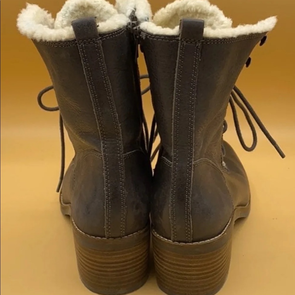 Lucky Brand  Fur Trim Brown Combat Boots 8.5 - Picture 5 of 6